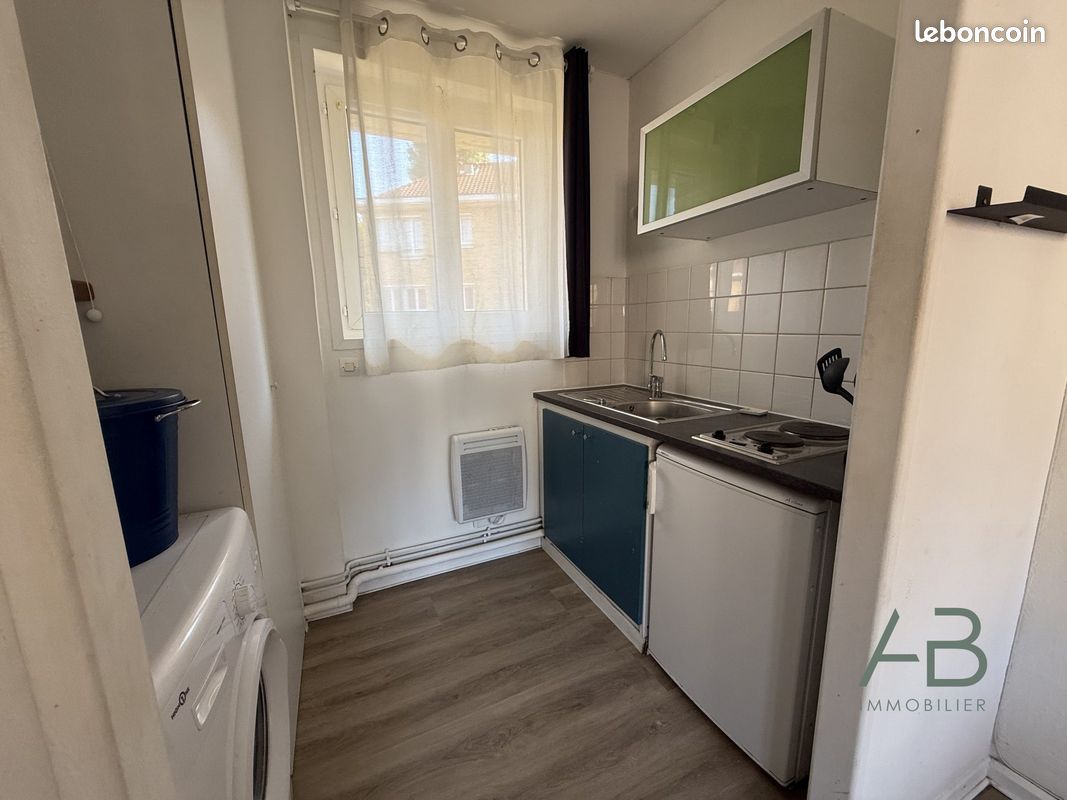 Appartement 1 pièce 28 m² (image 3)