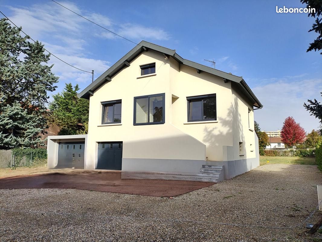 Maison 6 pièces 182 m² · à Francheville · 182 m² · 329 000 €