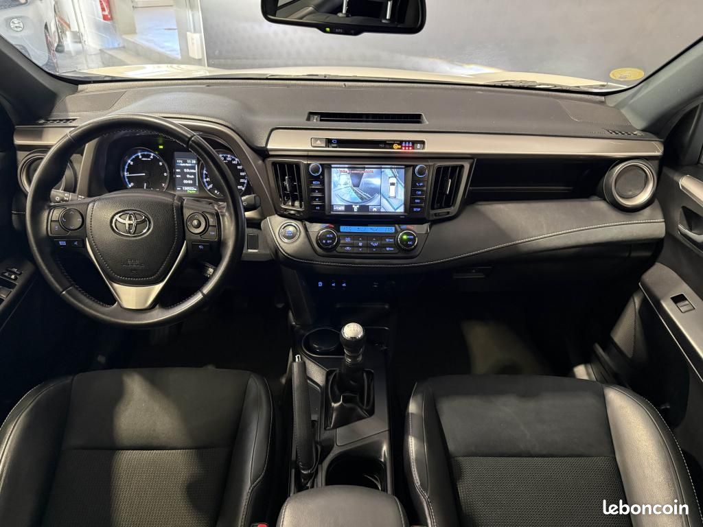TOYOTA RAV 4 143 CH D-4D 4x2 Design Business - GARANTIE 12 MOIS (image 13)