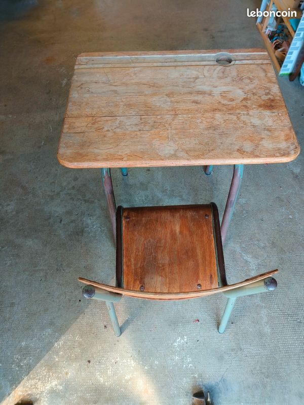 Bureau et chaise écolier (image 1)