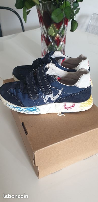 Baskets Naturino taille 27 (image 1)