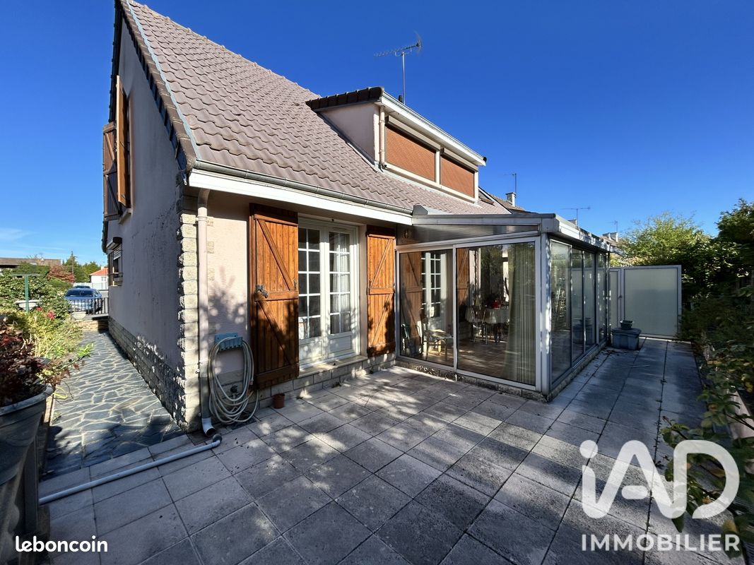 Maison 6 pièces 123 m² · à Saint-Martin-sur-le-Pré · 123 m² · 174 000 €