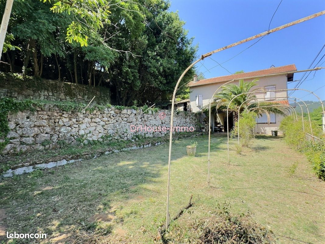 Maison 4 pièces 84 m² · à Aubenas · 84 m² · 126 000 €