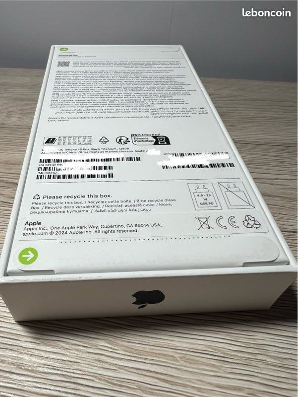 IPhone 16 Pro 128 Go – Titane Noir, Neuf Sous Blister, Apple