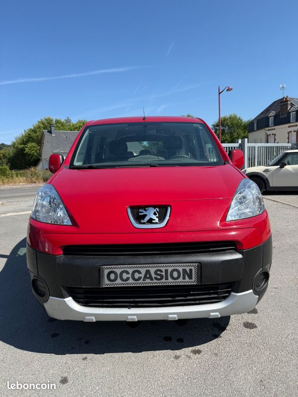 Peugeot Partner 1.6hdi 92 7 places 1ere main vehicule propre (image 2)