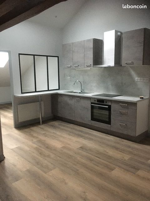 Appartement 2 pièces 45 m² · à Neufchâteau · 45 m² · 500 €