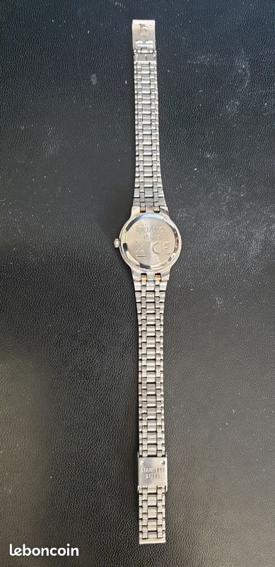 Montre Vintage Femme Lip Churchill Quartz - N°04078 - Fonctionne - Pile Neuve