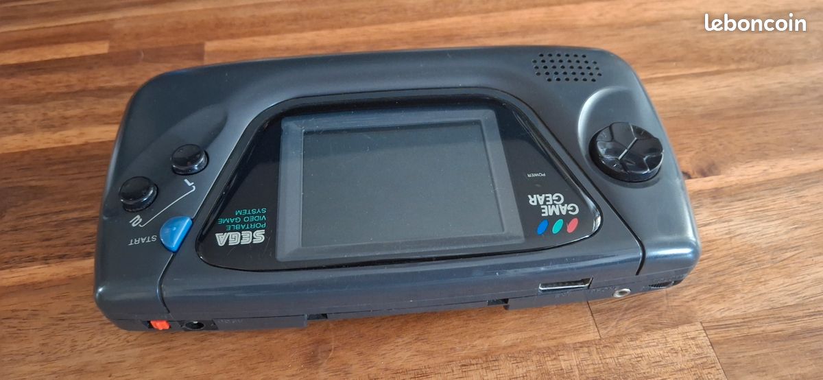 Console Sega Game Gear Vintage – À Réparer / Pièces Détachées