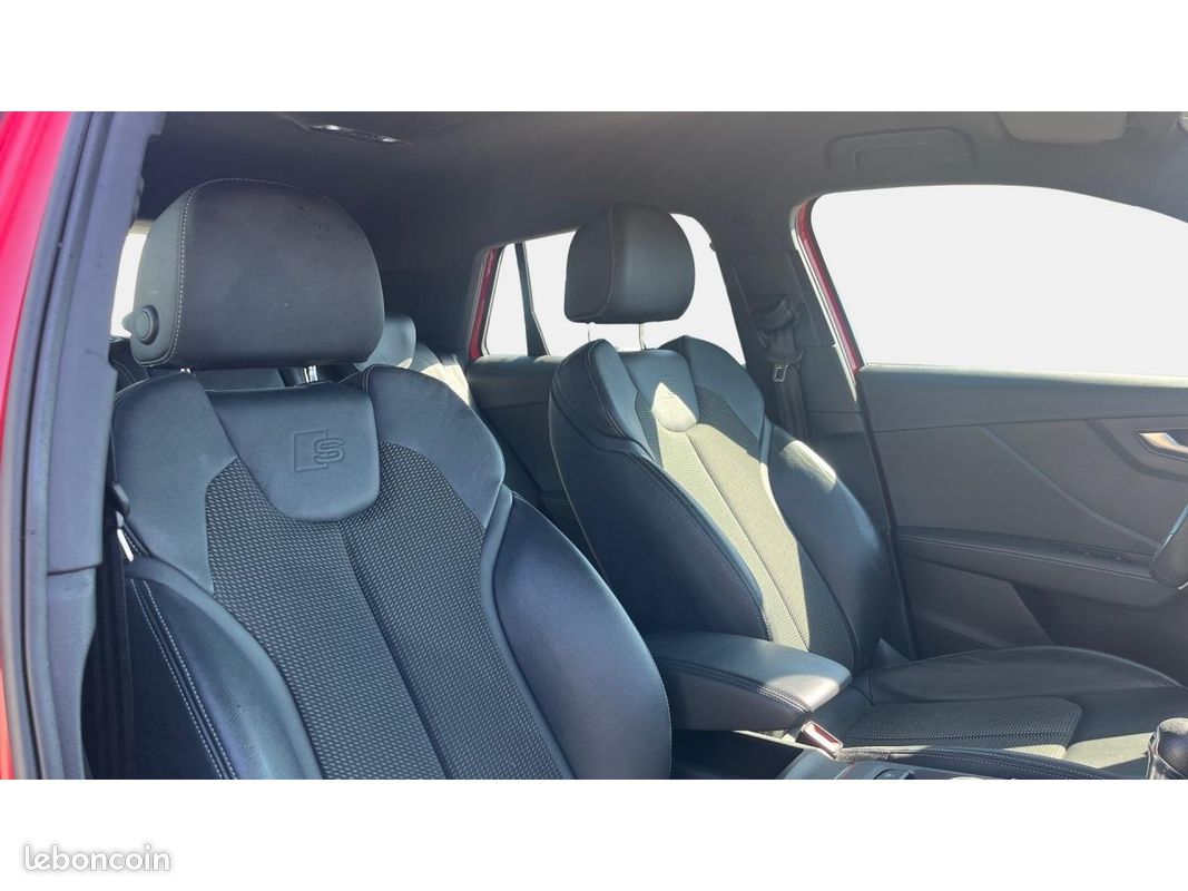 AUDI Q2 1.4 TFSI ESSENCE 150 BVA S Line - CAMERA DE RECUL / SIEGES CHAUFFANTS / BLUETOOTH (image 13)