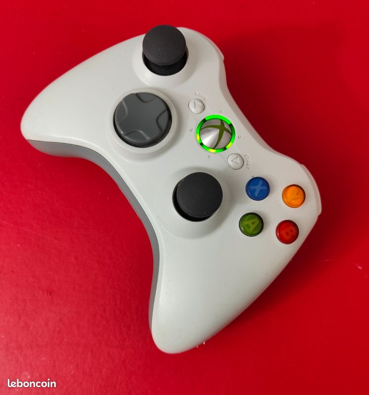 Manette Xbox 360 sans fil noire – Manette Xbox 360 noire Microsoft - Manette - Achat & prix | fnac