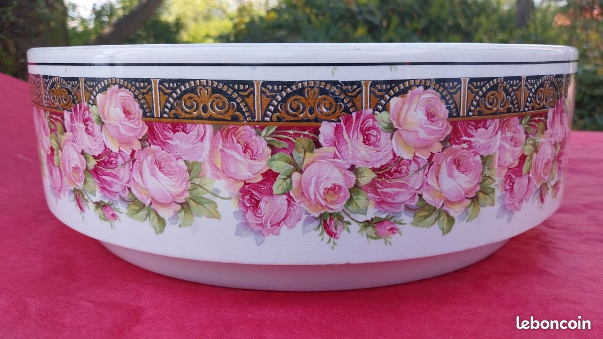 Très joli Contenant ancien en porcelaine (image 7)