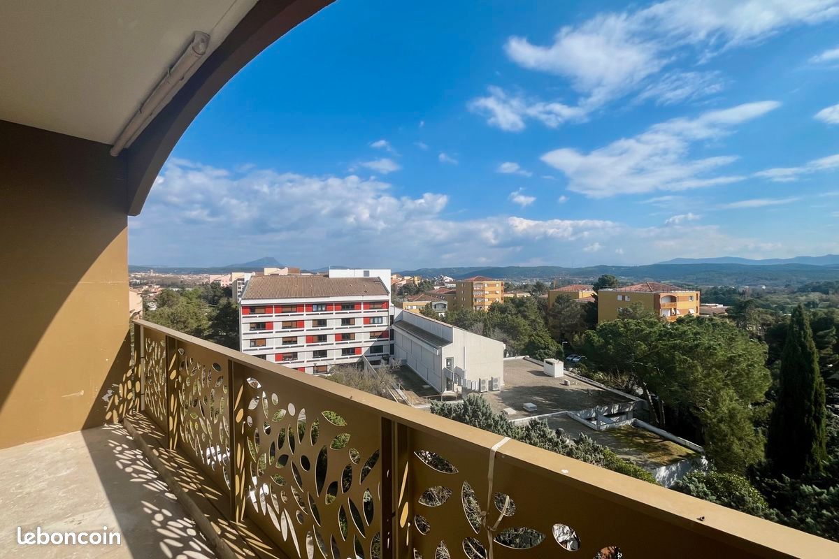 Appartement 5 pièces 100 m² · à Aix-en-Provence · 100 m² · 257 200 €