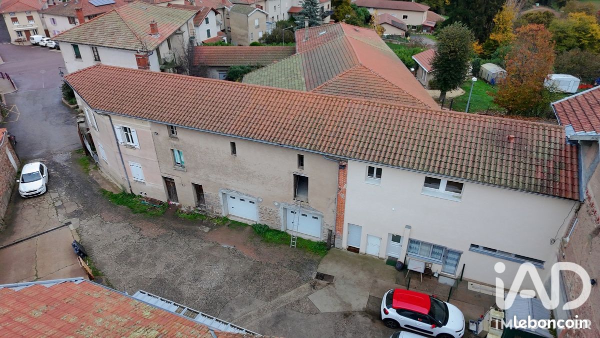 Appartement 1 pièce 55 m² · à Les Halles · 55 m² · 75 000 €