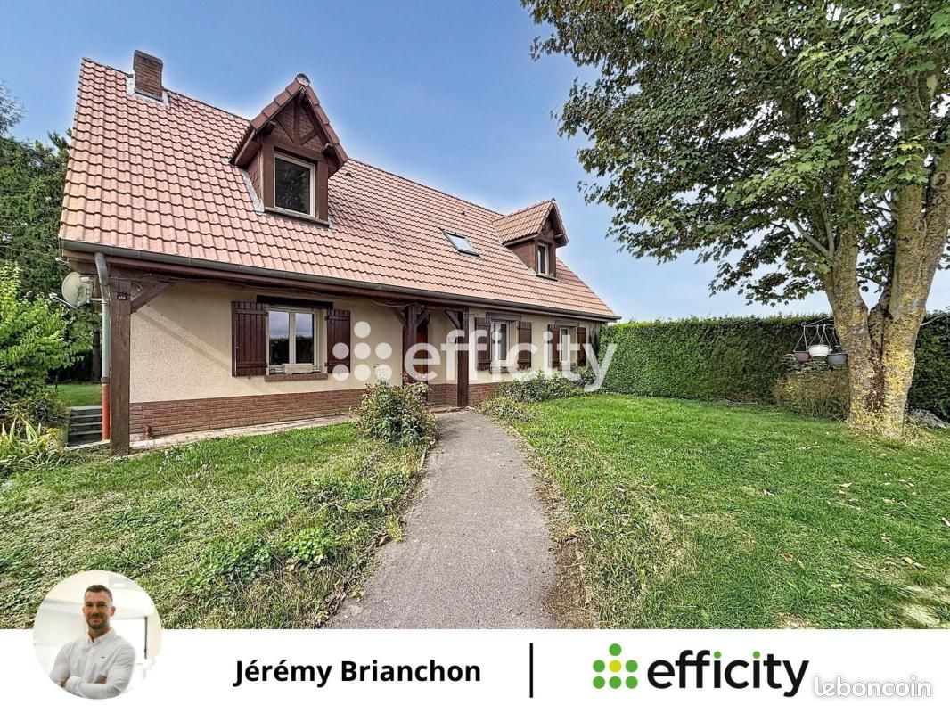 Maison 7 pièces 140 m² · à Saint-Vaast-en-Chaussée · 140 m² · 255 000 €
