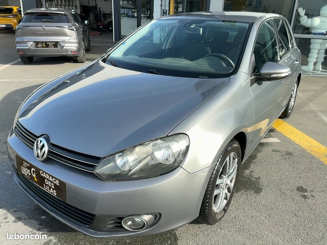 Volkswagen Golf 1.6 TDI 105ch FAP Confortline 5p (image 1)