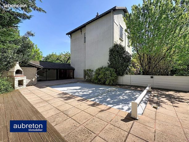 Maison 6 pièces 130 m² — 20