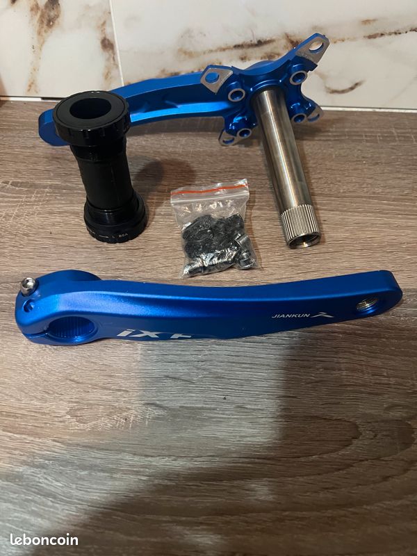 Pédalier VTT Hollowtech - Manivelles 175mm - 104 BCD - 2 Plateaux - Compatible Shimano