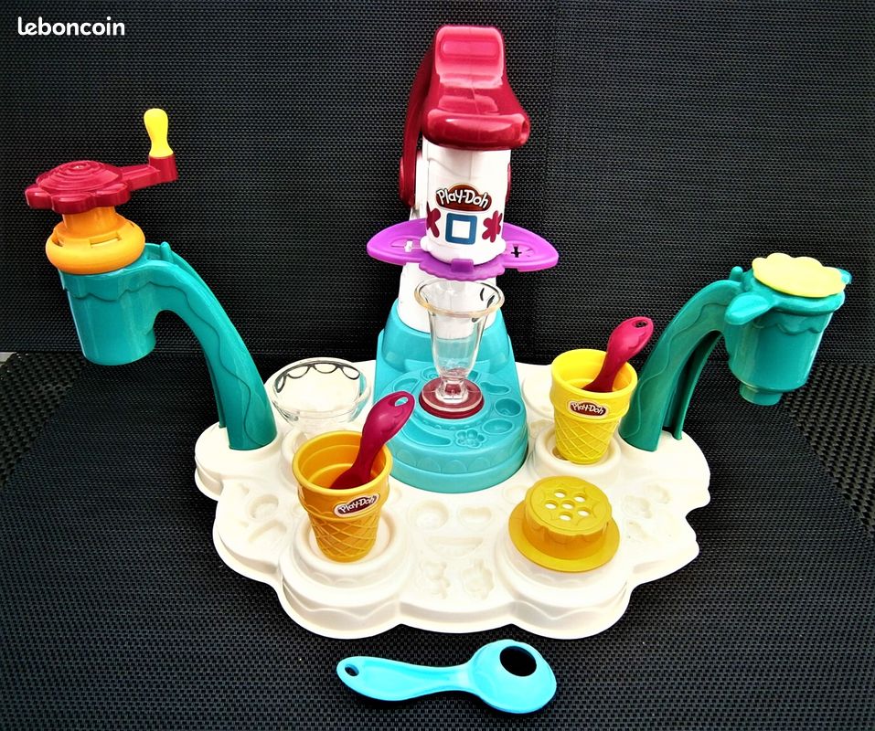 Play Doh - Glacier Gourmand - Complet - (image 3)