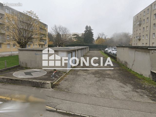Parking Bourgoin Jallieu · à Bourgoin-Jallieu · 65 €