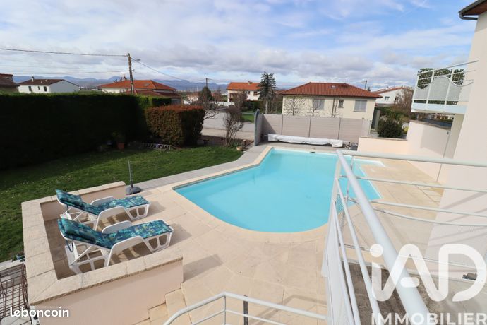 Maison 6 pièces 145 m²