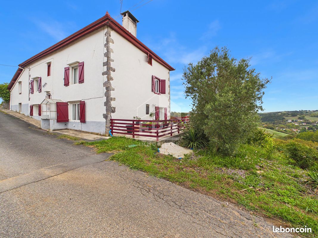Maison 6 pièces 200 m² · à Hasparren · 200 m² · 466 000 €