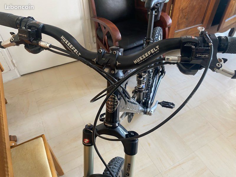 VTT Trek Super Équipé (image 11)