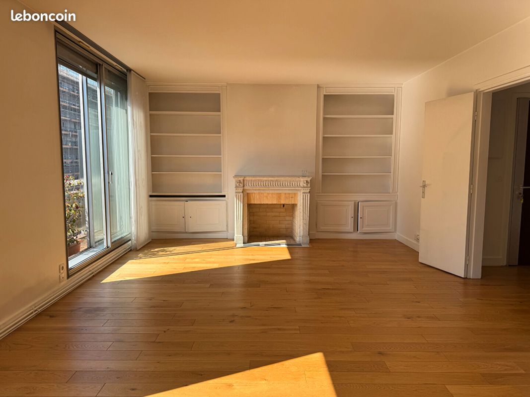Appartement 4 pièces 80 m² · à Paris · 80 m² · 2 950 €