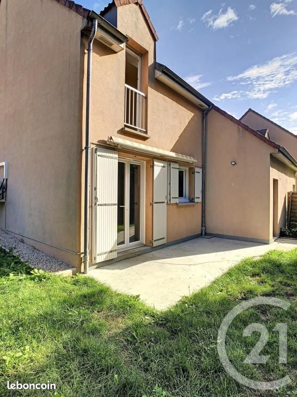 Maison 4 pièces 84 m² · à Ménestreau-en-Villette · 84 m² · 910 €/mois