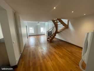Appartement 4 pièces 100 m² · à Nancy · 100 m² · 1 060 €