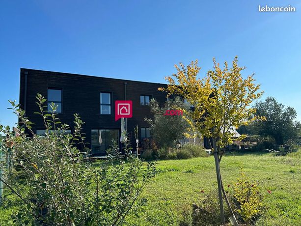 Maison 8 pièces 290 m²