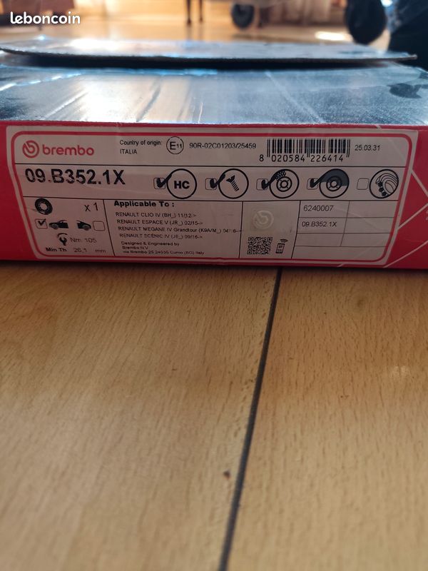 Disque de frein avant BREMBO 09.B352.1X