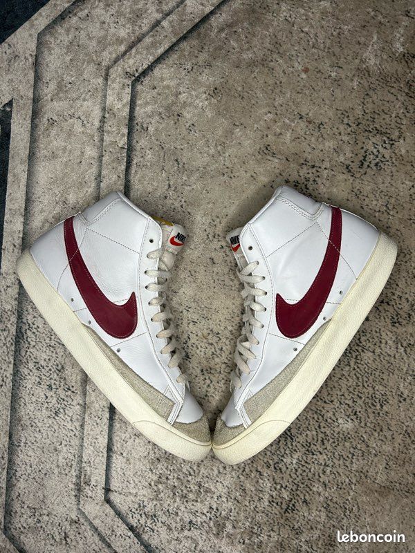 Baskets Nike Blazer Mid '77 Blanche et rouge Taille 41