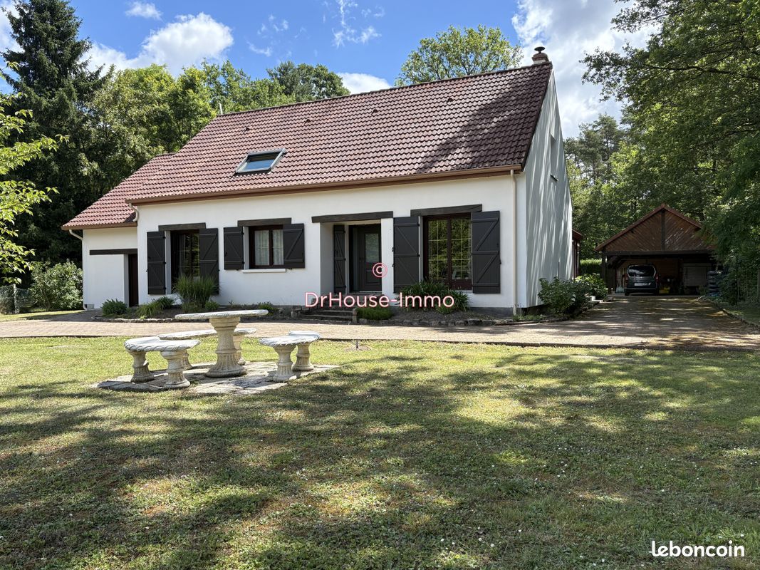 Maison 6 pièces 185 m² · à Boismorand · 185 m² · 275 000 €