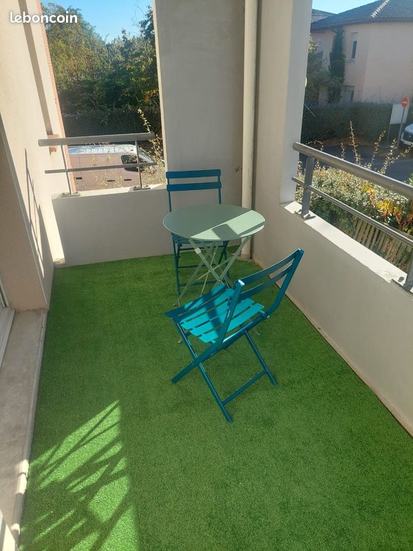 Location T2 (image 7)