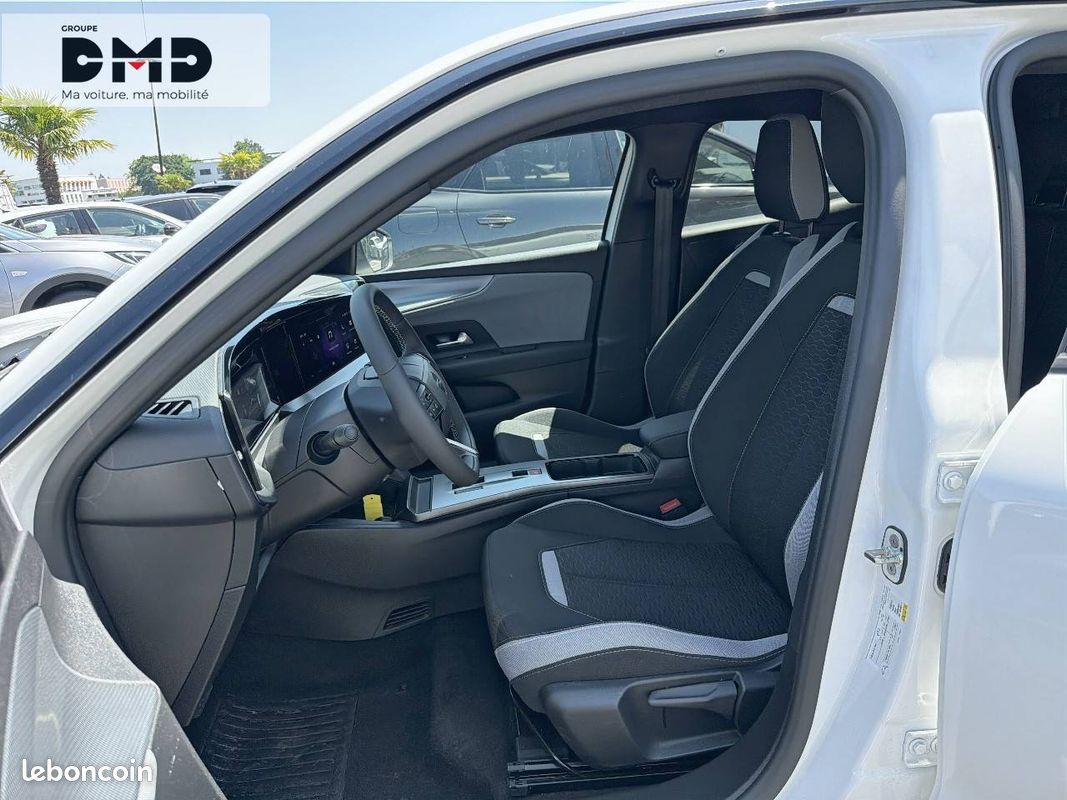 OPEL Mokka 1.2 Turbo Hybrid 145 ch e-DCT6 Business (image 9)