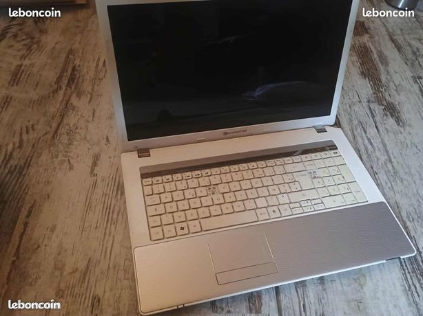 Pc portable packard bell 17.3 EasyNote LE EG70BZ