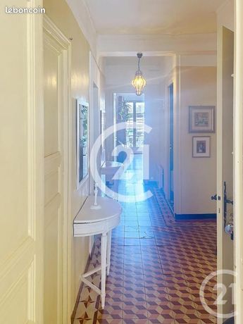 https://img.leboncoin.fr/api/v1/lbcpb1/images/f9/93/98/f99398556753d5cd1f3bc5fd0257c4e4d47ac55d.jpg?rule=ad-image