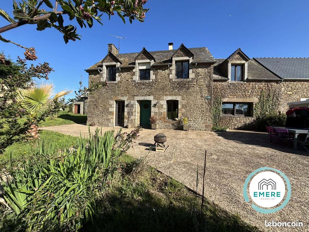 Maison 5 pièces 149 m² · à Saint-Aubin-de-Terregatte · 149 m² · 199 000 €