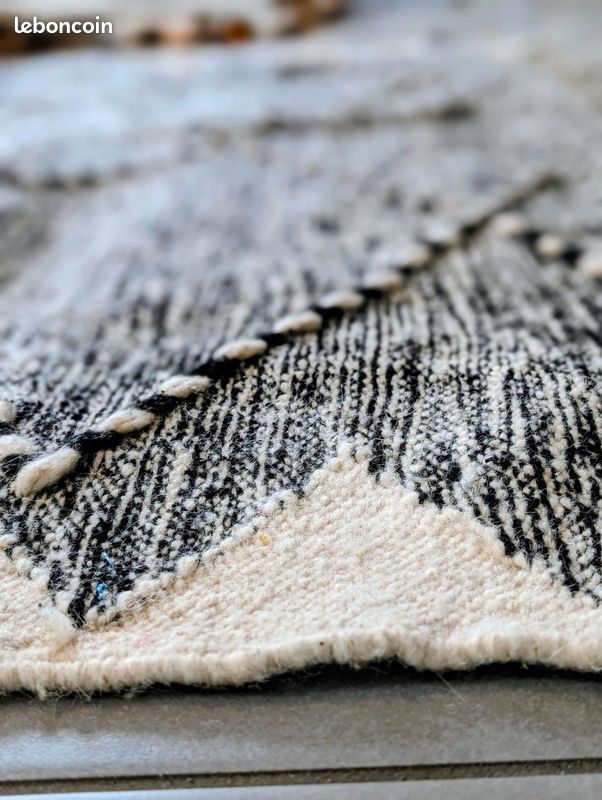 Tapis Berbère 100% Laine Fait Main - Tendance Déco - Authentique
