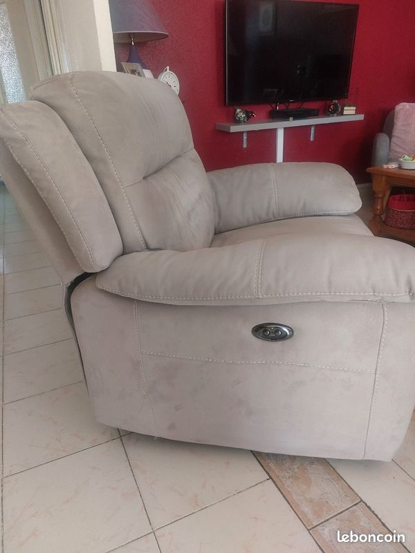 Cause déménagement vends fauteuil relax électrique (image 4)