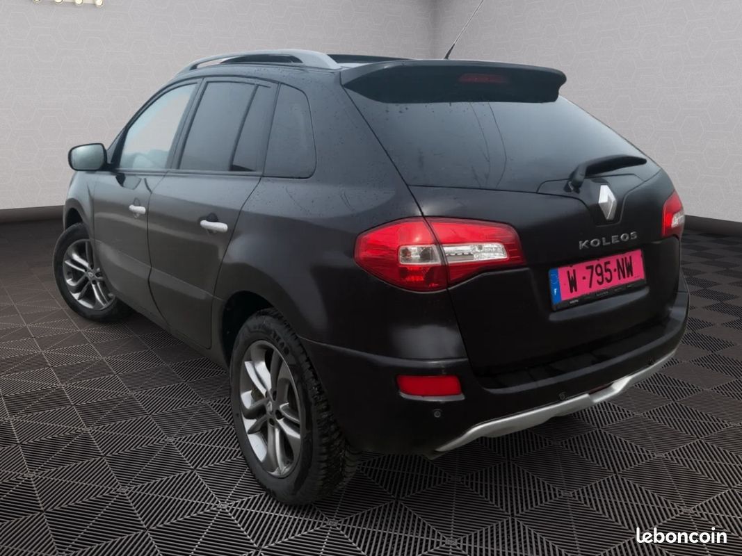 Renault KOLEOS 2.0 dCi 150 4X4 BVA EXCEPTION - CUIR - XÉNON - TOIT OUVRANT (image 4)