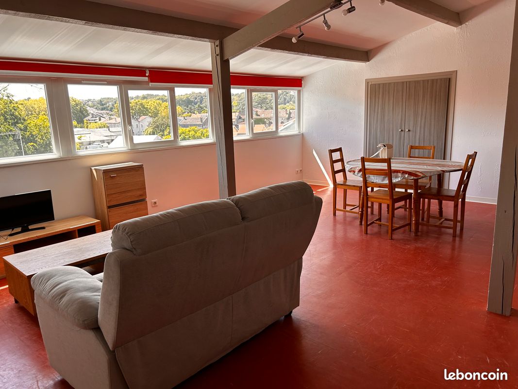 Appartement 2 pièces 55 m² · à Aire-sur-l'Adour · 55 m² · 460 €/mois