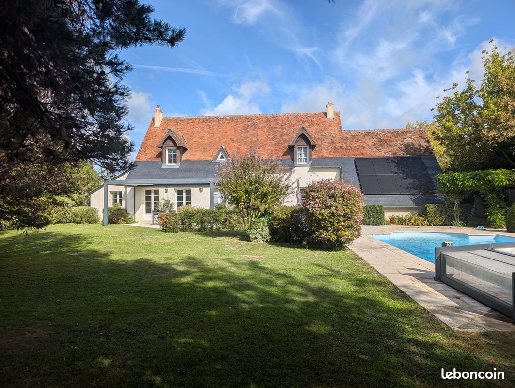 Maison 7 pièces 178 m² · à Tours · 178 m² · 997 500 €