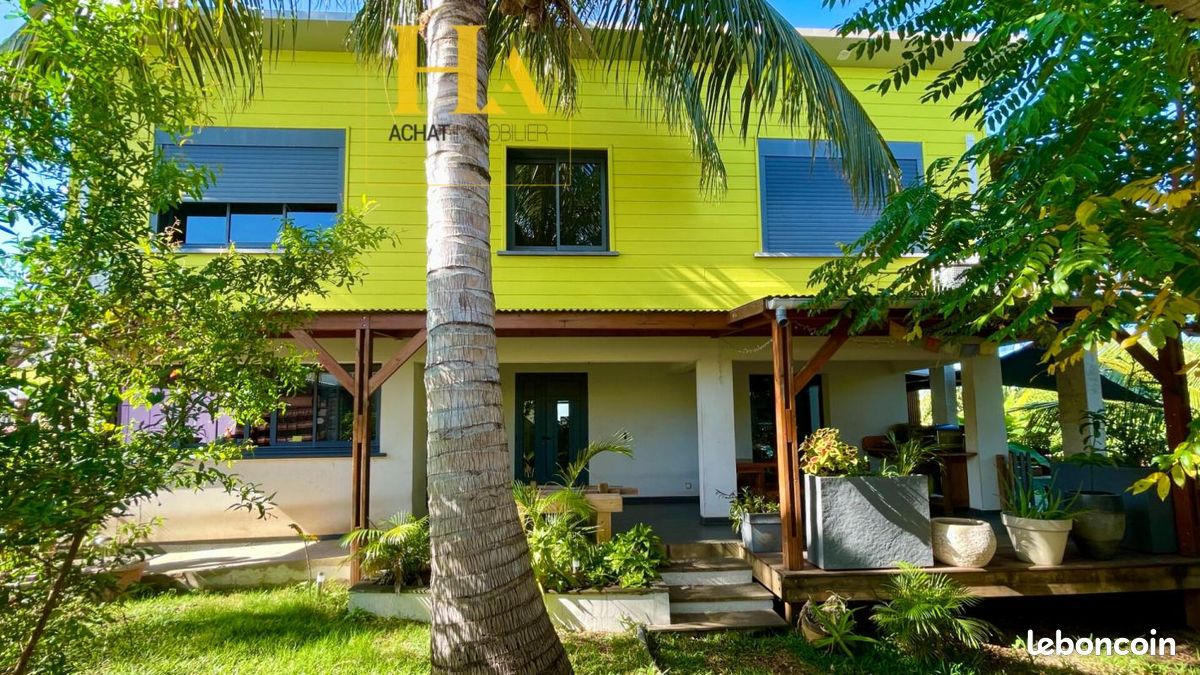 Maison 5 pièces 145 m² · à Saint-Louis · 145 m² · 499 000 €
