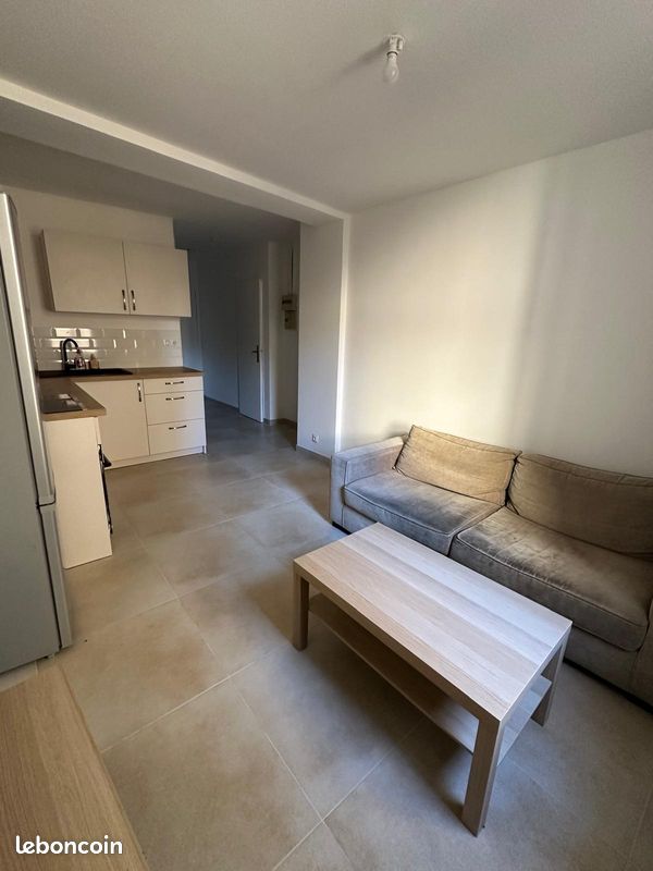 Appartement 2 pièces 32 m² · à Manosque · 32 m² · 630 €