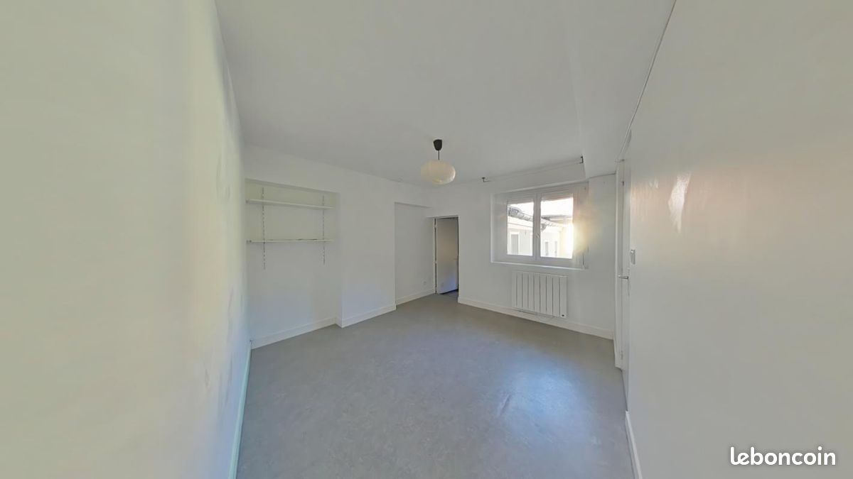 Appartement 1 pièce 26 m² · à Saint-Étienne · 26 m² · 323 €/mois