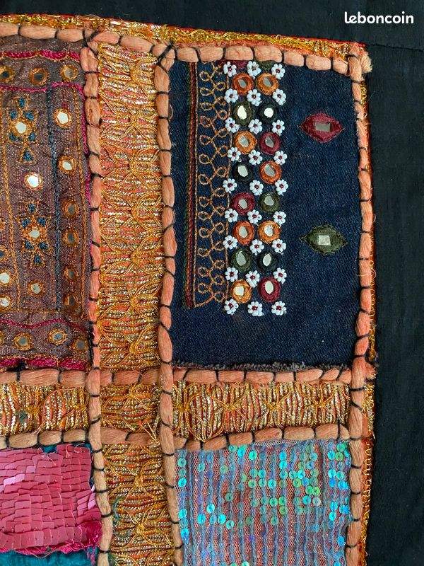 Tapisserie Murale Indienne Patchwork Artisanal (image 4)