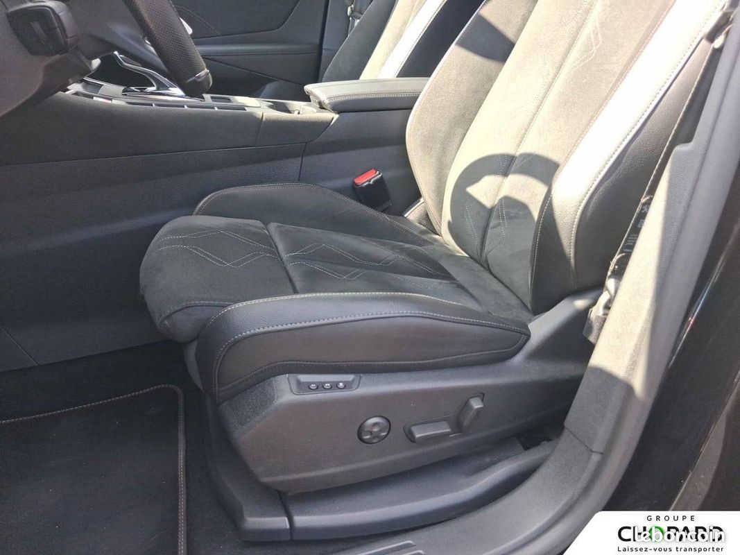 DS DS7 Crossback Hybride E-Tense 300 EAT8 4x4 Performance Line+ (image 11)