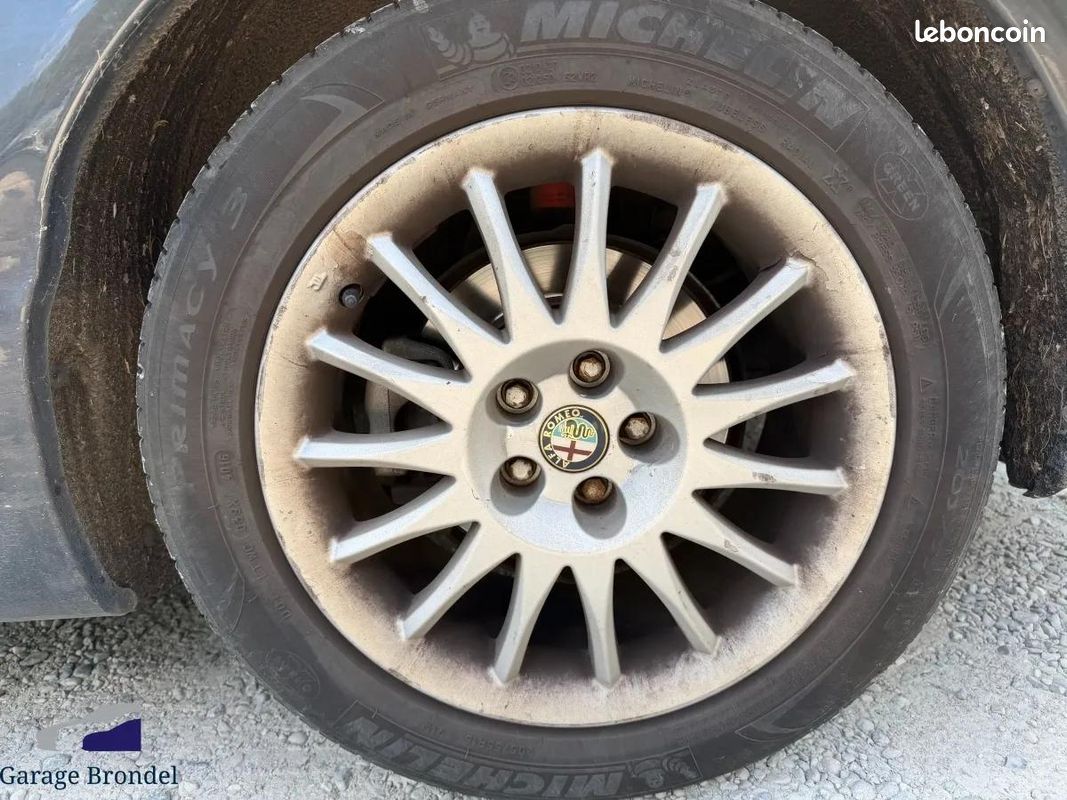 Alfa Romeo Gt 1.9 JTDM-Jet 150cv Selective (image 17)