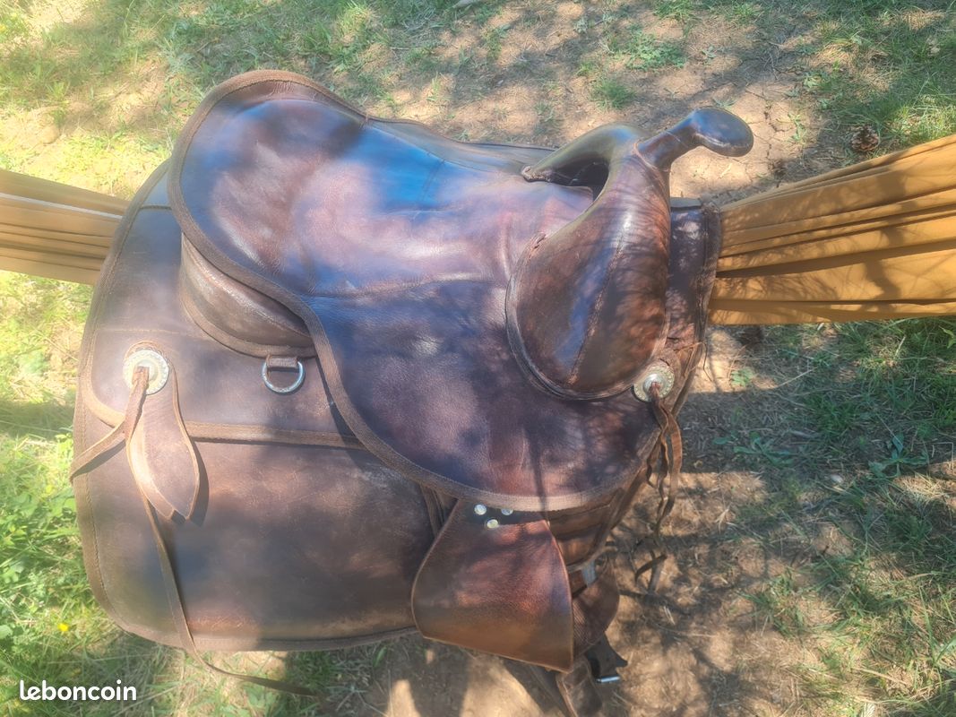 Selle western sans arçon (image 2)
